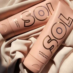 ColourPop Body*Fair/Light Gradual Tanning Body Lotion