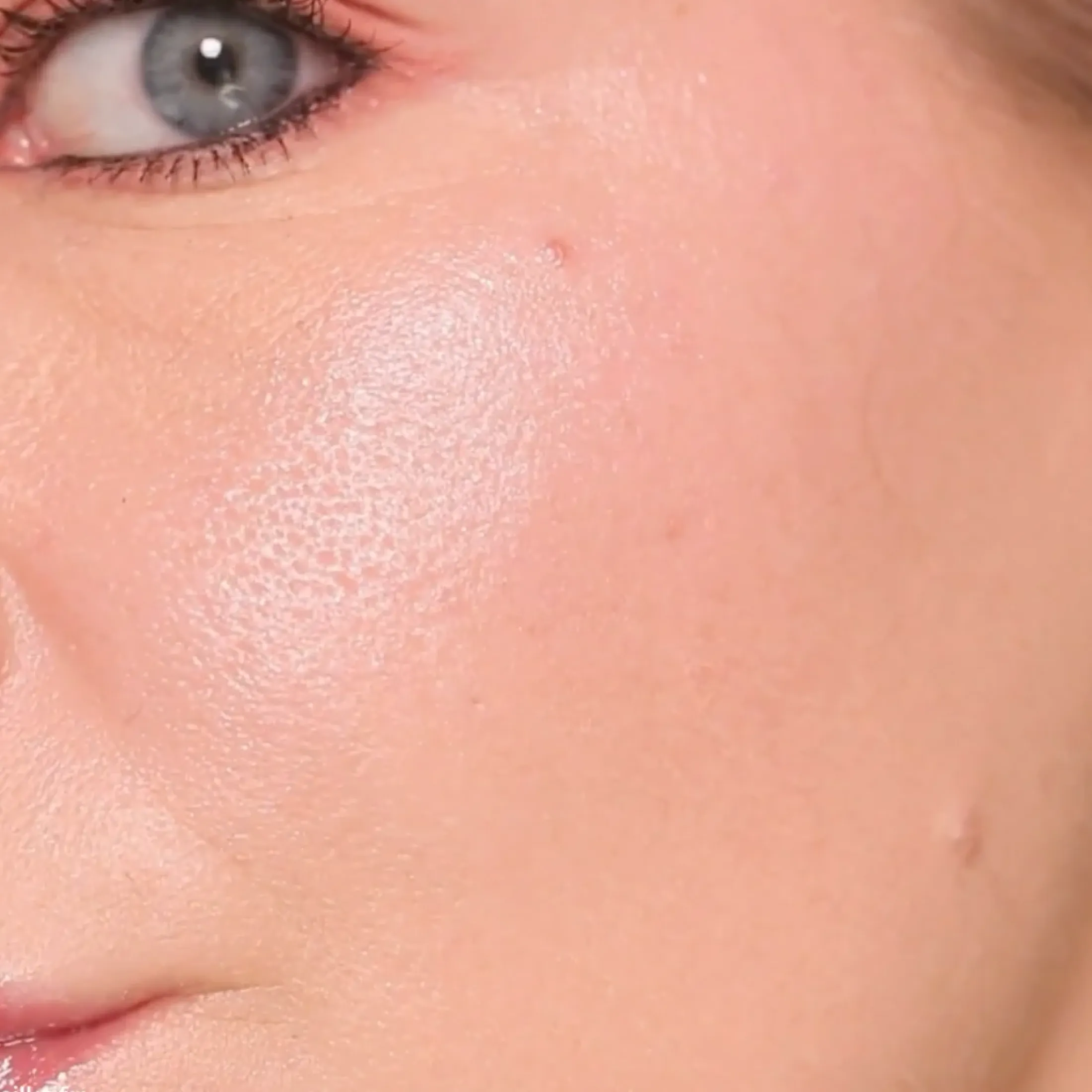 ColourPop Bronzer & Highlighter*Hawkins Milk Face + Body Highlighter