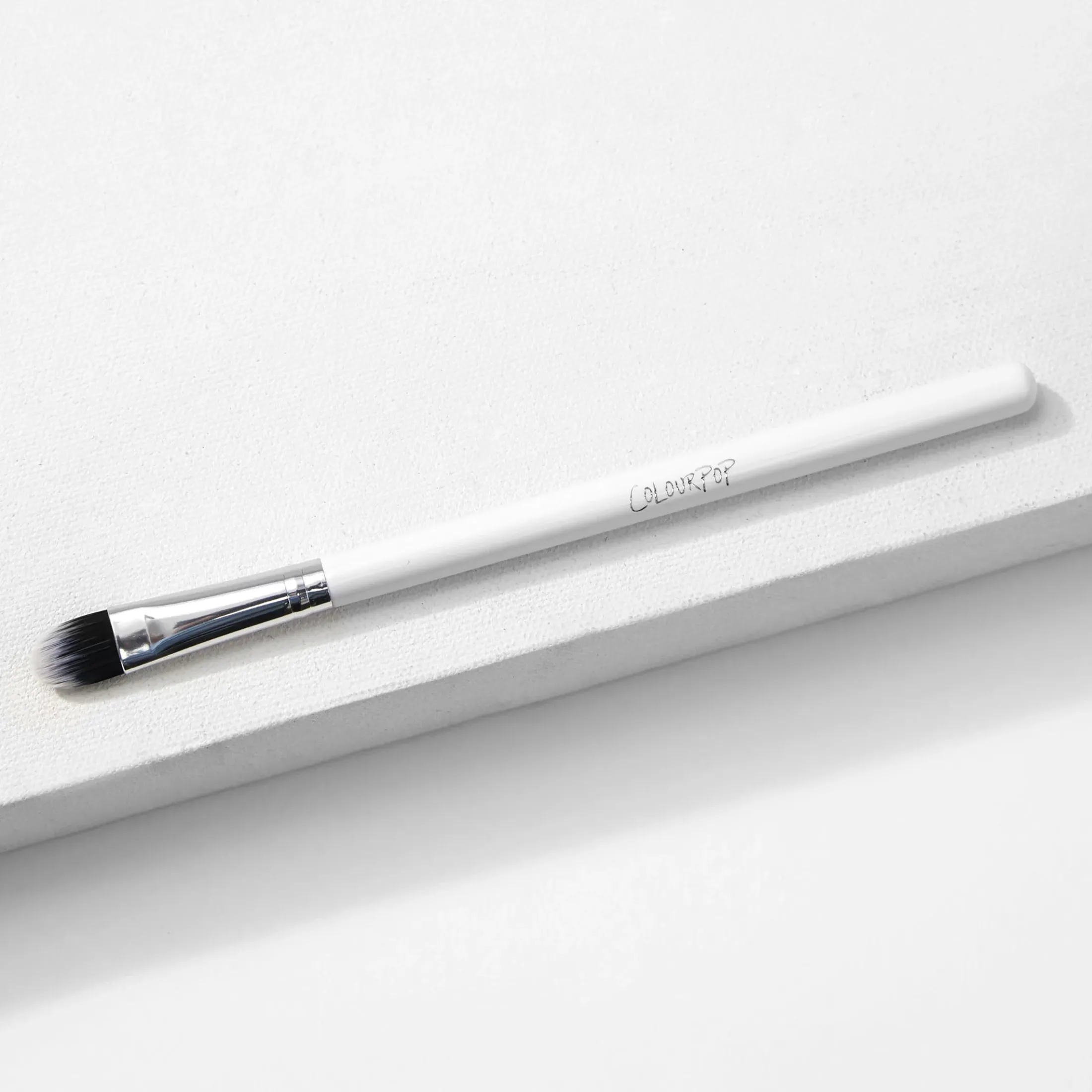 ColourPop Eye & Brow Brushes|Face Brushes*Medium Shader Brush Eye Brush