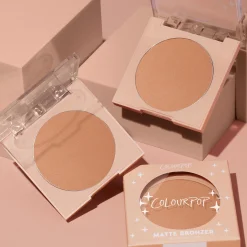 ColourPop Bronzer & Highlighter*Pressed Powder Bronzer Pressed Powder Bronzer Talk to the Palm