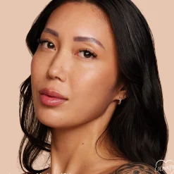 ColourPop Complexion*Pretty Fresh Hyaluronic Acid Tinted Moisturizer Oil-Free Tinted Moisturizer Medium 10 N