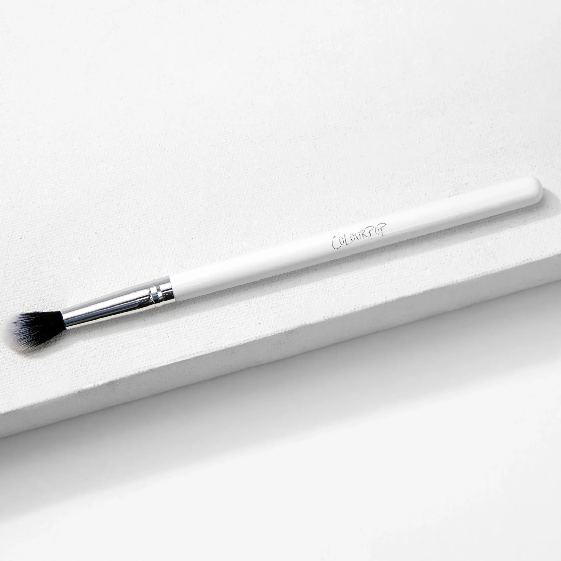 ColourPop Eye & Brow Brushes|Face Brushes*Tapered Blending Brush Face Brush